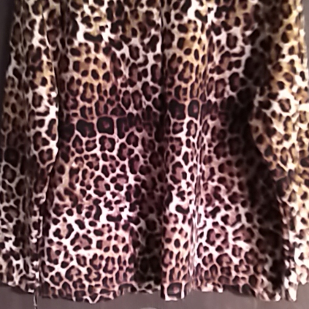 Women's Jacket - Picture 2 of 2